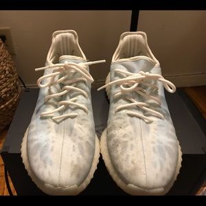 Yeezy 350 V2 Mono Ice